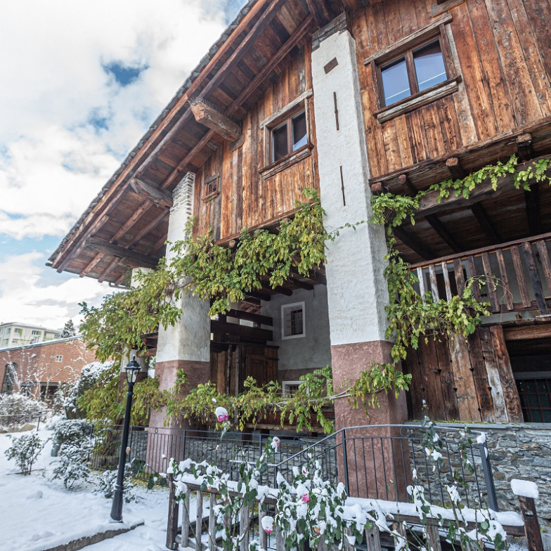 Chalet D'aoste_b&b_centro aosta_l'atelier du temps