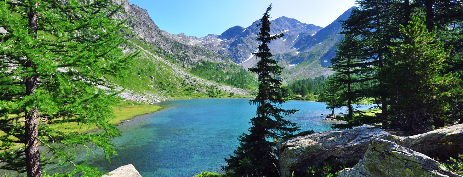 Arpy Lake Aosta valley Atelier du Temps