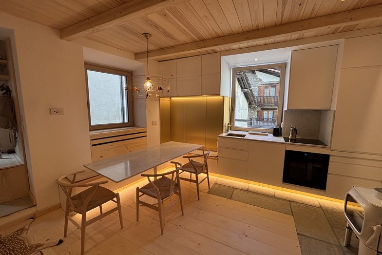 Short Term Rentals Courmayeur Capua House Living Room