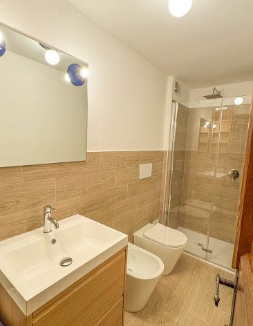 voicing-house_bagno-doccia_affitti-brevi_courmayeur Voicing House Bagno Doccia Affitti Brevi Courmayeur