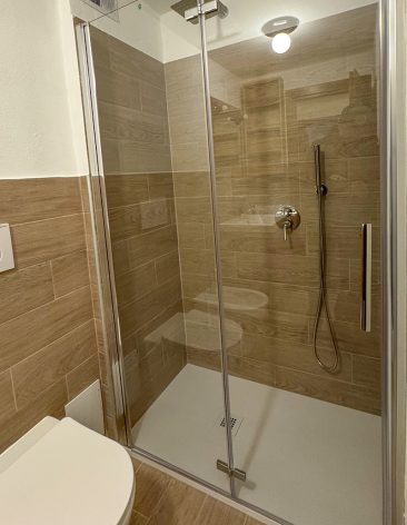 voicing-house_doccia_affitti-brevi_courmayeur Voicing House Doccia Affitti Brevi Courmayeur