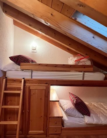 Les Marmottes - children's room Chalet Pompon Cogne affitti brevi stanza