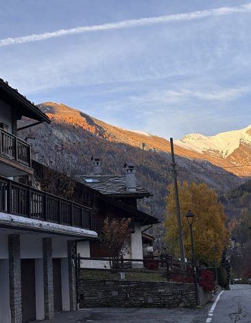 il sogno di GI_affitti brevi_dolonne_courmayeur_vista copia Il Sogno Di GI appartamento in Affitti Brevi de L'Atelier du Temps a Dolonne di Courmayeur la vista